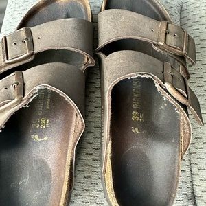 Birkenstock Arizona oil based sandals